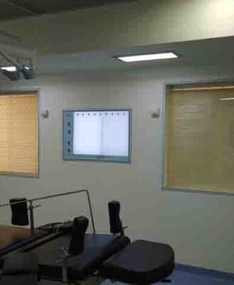 window-blind3